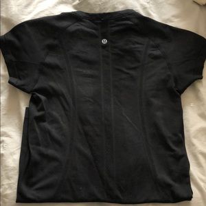 Lululemon Swiftly Tee shirt